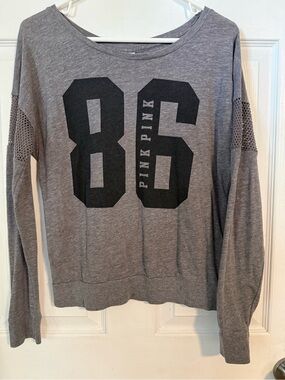 Women’s PINK Victoria's Secret Gray Crewneck Long Sleeve Size XS
